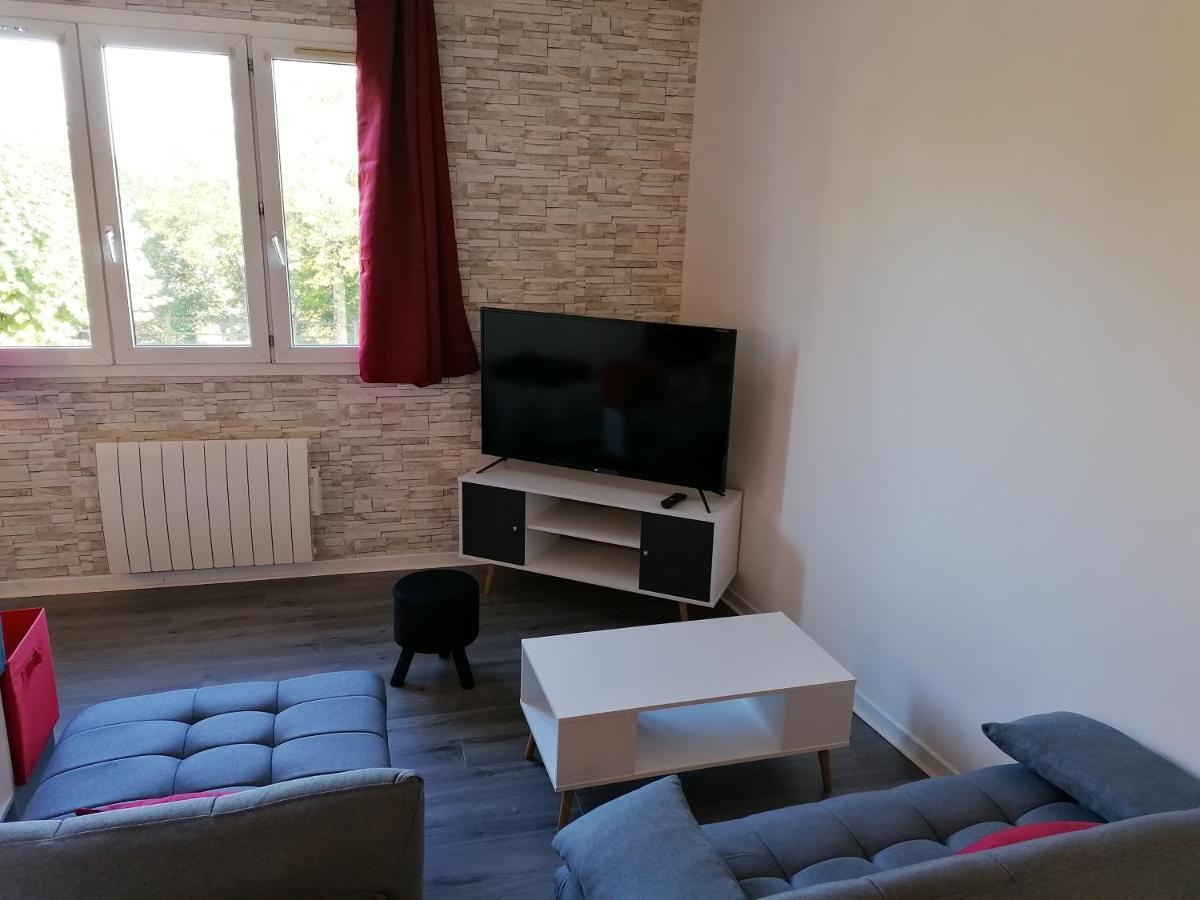 Appartement Meuble Proche Du Futuroscope Poitiers Eksteriør billede